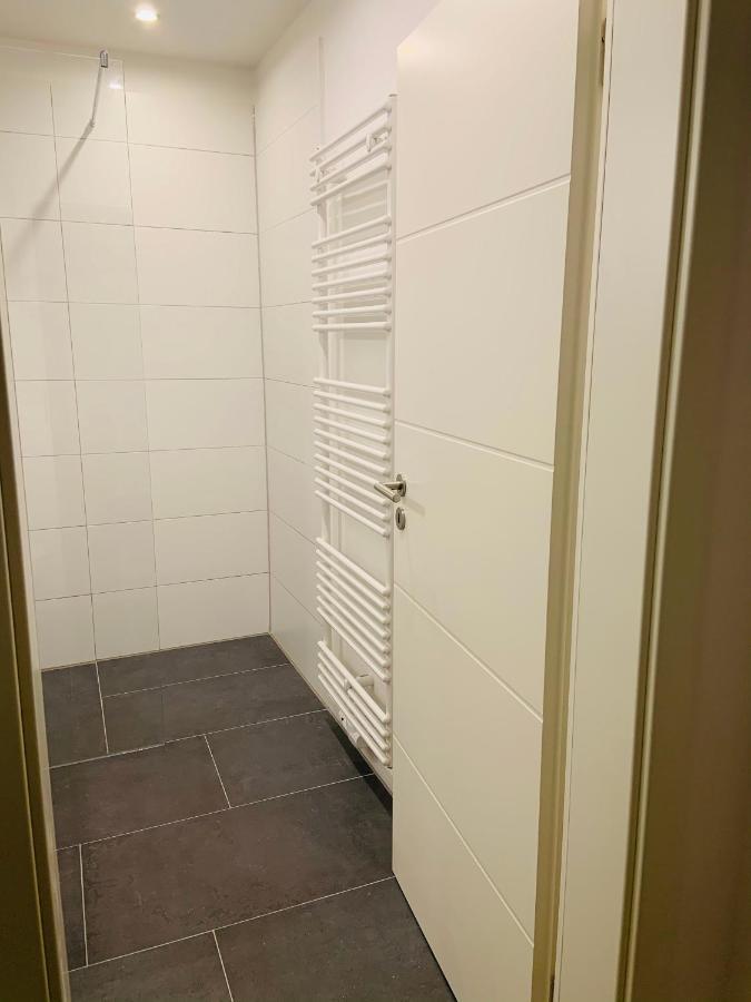 Neues, Ruhiges Apartment Nordic In Duesseldorf-Nord Kültér fotó